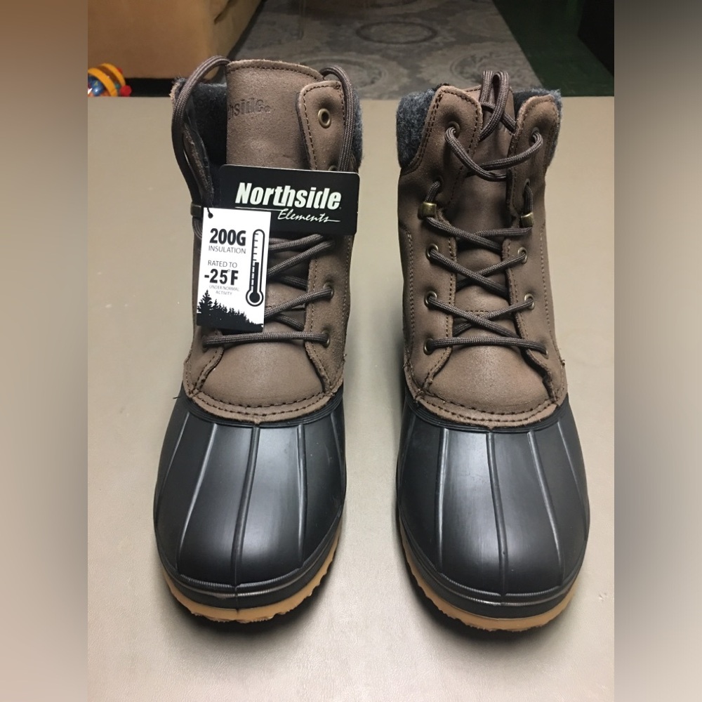 Northside Winter Boots - US Mens 9 (Brand new in original box)